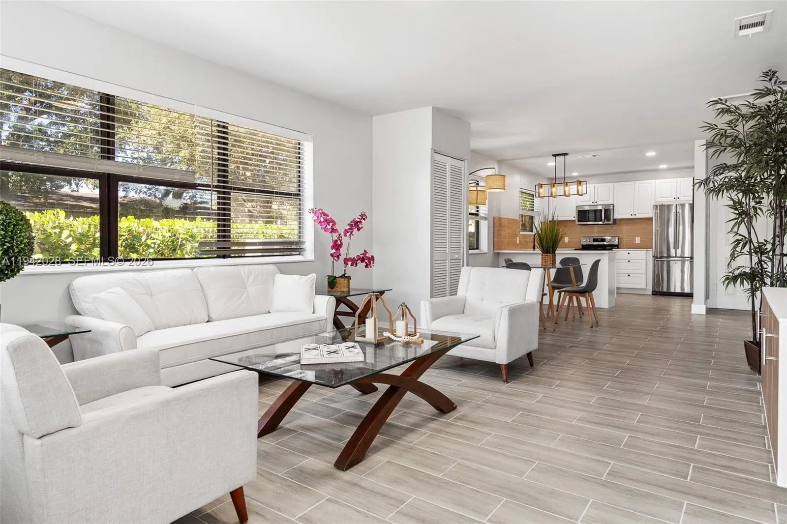5647 Lincoln St, Hollywood, Florida 33021, Hollywood, Florida 33021, ,Residential Income,For Sale,5647 Lincoln St, Hollywood, Florida 33021,A11942028