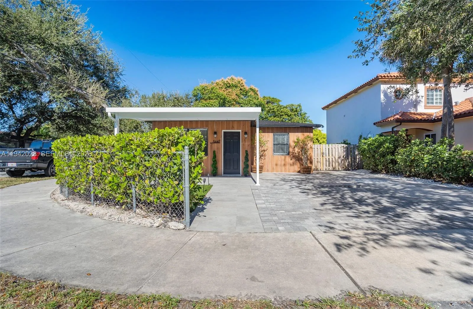5647 Lincoln St, Hollywood, Florida 33021, Hollywood, Florida 33021, ,Residential Income,For Sale,5647 Lincoln St, Hollywood, Florida 33021,A11942028
