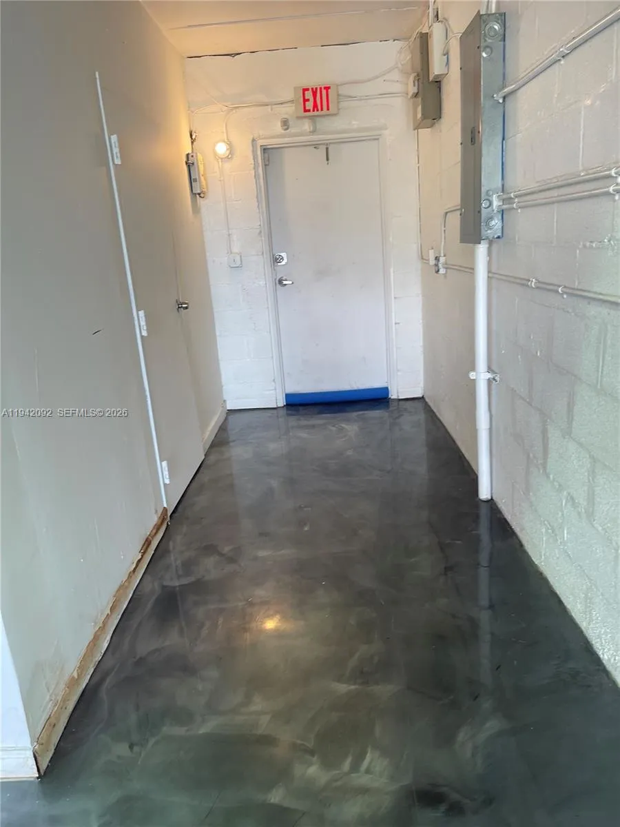 20200 Nw 2nd Ave C10, Miami Gardens, Florida 33169, Miami Gardens, Florida 33169, ,Commercial Lease,For Rent,20200 Nw 2nd Ave C10, Miami Gardens, Florida 33169,A11942092