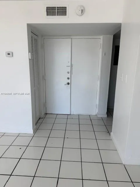 11790 Sw 18th St 114-3, Miami, Florida 33175, Miami, Florida 33175, 2 Bedrooms Bedrooms, ,2 BathroomsBathrooms,Residential Lease,For Rent,11790 Sw 18th St 114-3, Miami, Florida 33175,A11940686