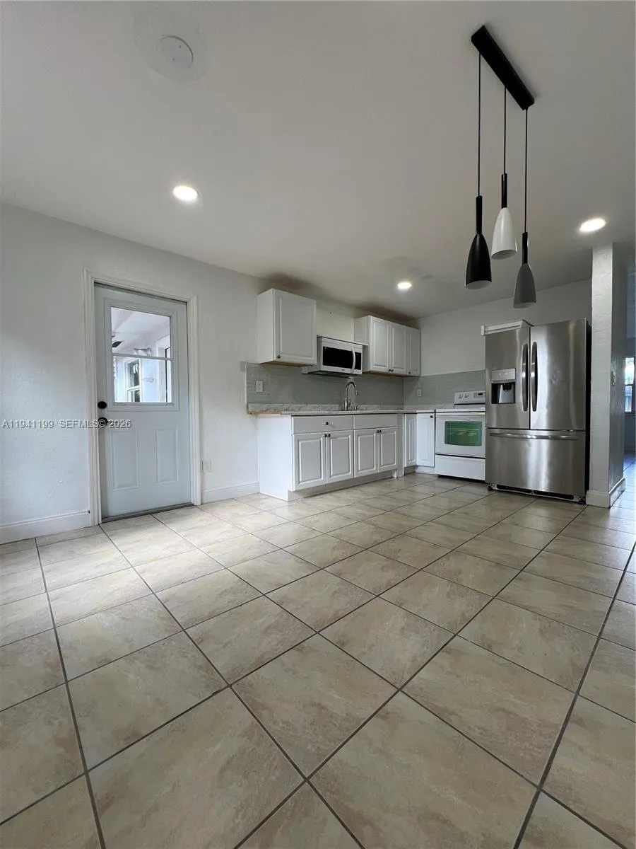 15400 Sw 295th St, Homestead, Florida 33033, Homestead, Florida 33033, 3 Bedrooms Bedrooms, ,2 BathroomsBathrooms,Residential,For Sale,15400 Sw 295th St, Homestead, Florida 33033,A11941199