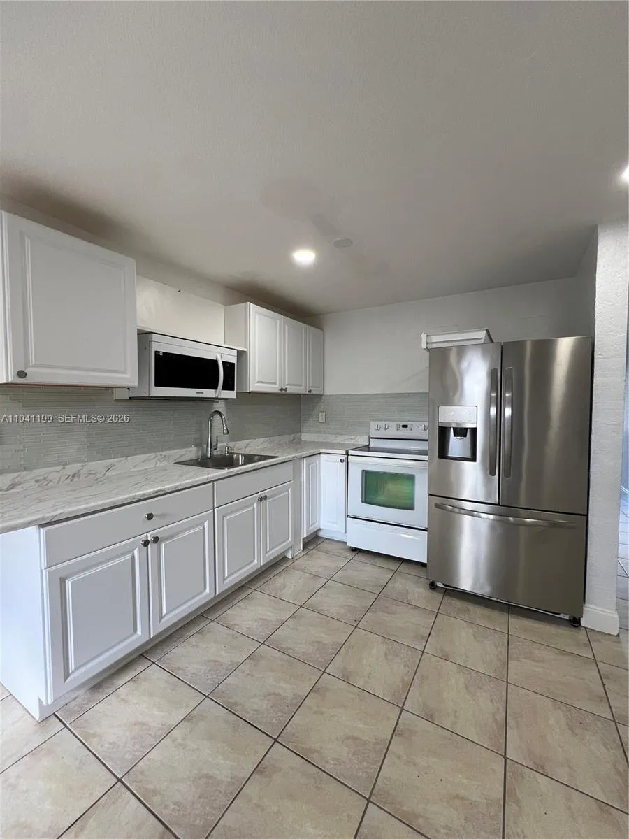 15400 Sw 295th St, Homestead, Florida 33033, Homestead, Florida 33033, 3 Bedrooms Bedrooms, ,2 BathroomsBathrooms,Residential,For Sale,15400 Sw 295th St, Homestead, Florida 33033,A11941199