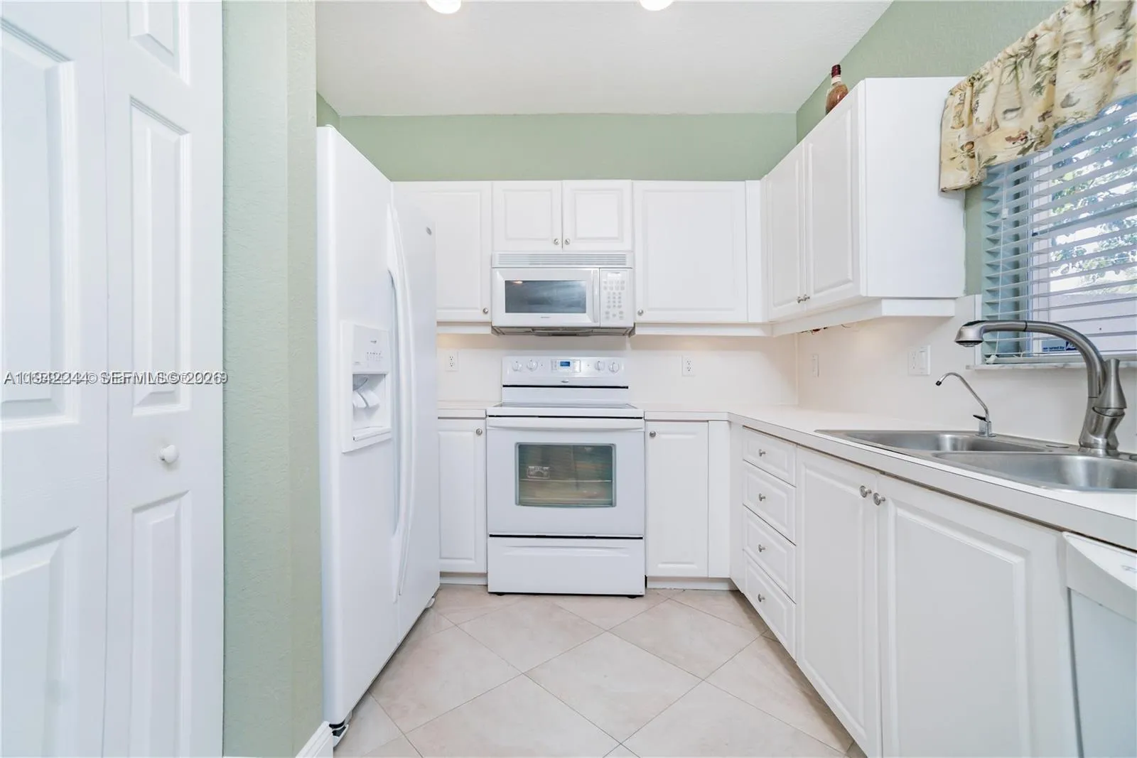 11425 Nw 34th Pl, Sunrise, Florida 33323, Sunrise, Florida 33323, 3 Bedrooms Bedrooms, ,2 BathroomsBathrooms,Residential,For Sale,11425 Nw 34th Pl, Sunrise, Florida 33323,A11942244
