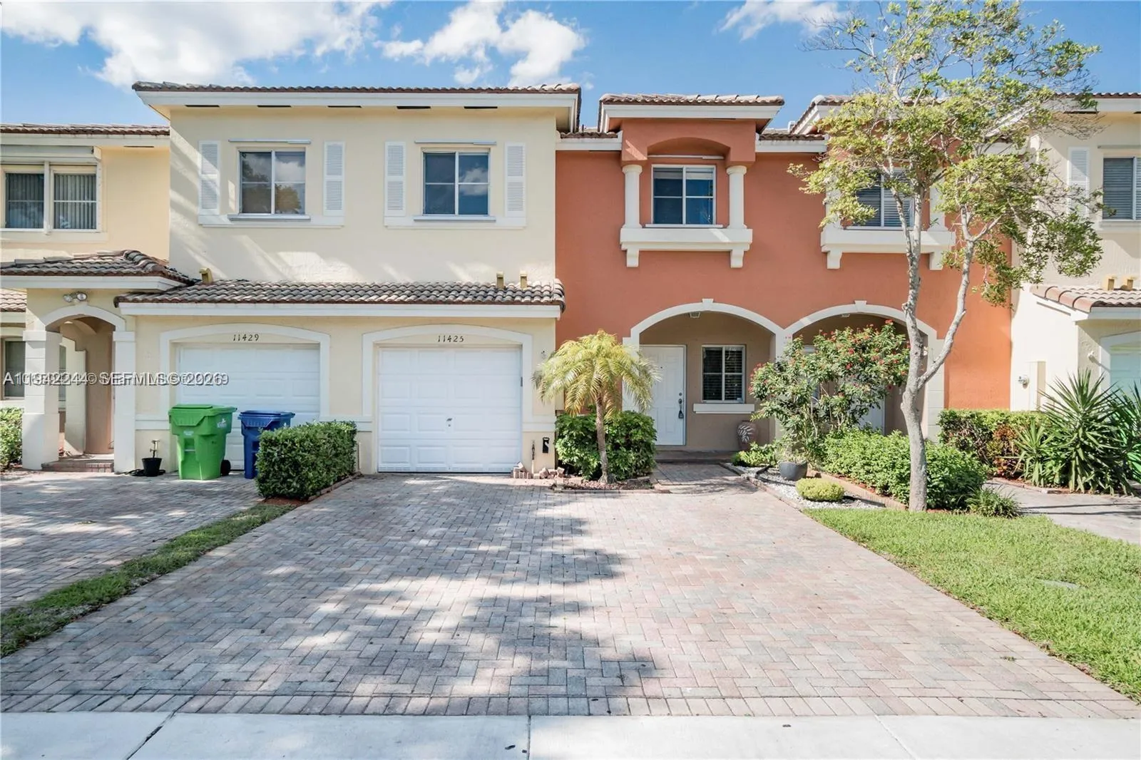 11425 Nw 34th Pl, Sunrise, Florida 33323, Sunrise, Florida 33323, 3 Bedrooms Bedrooms, ,2 BathroomsBathrooms,Residential,For Sale,11425 Nw 34th Pl, Sunrise, Florida 33323,A11942244