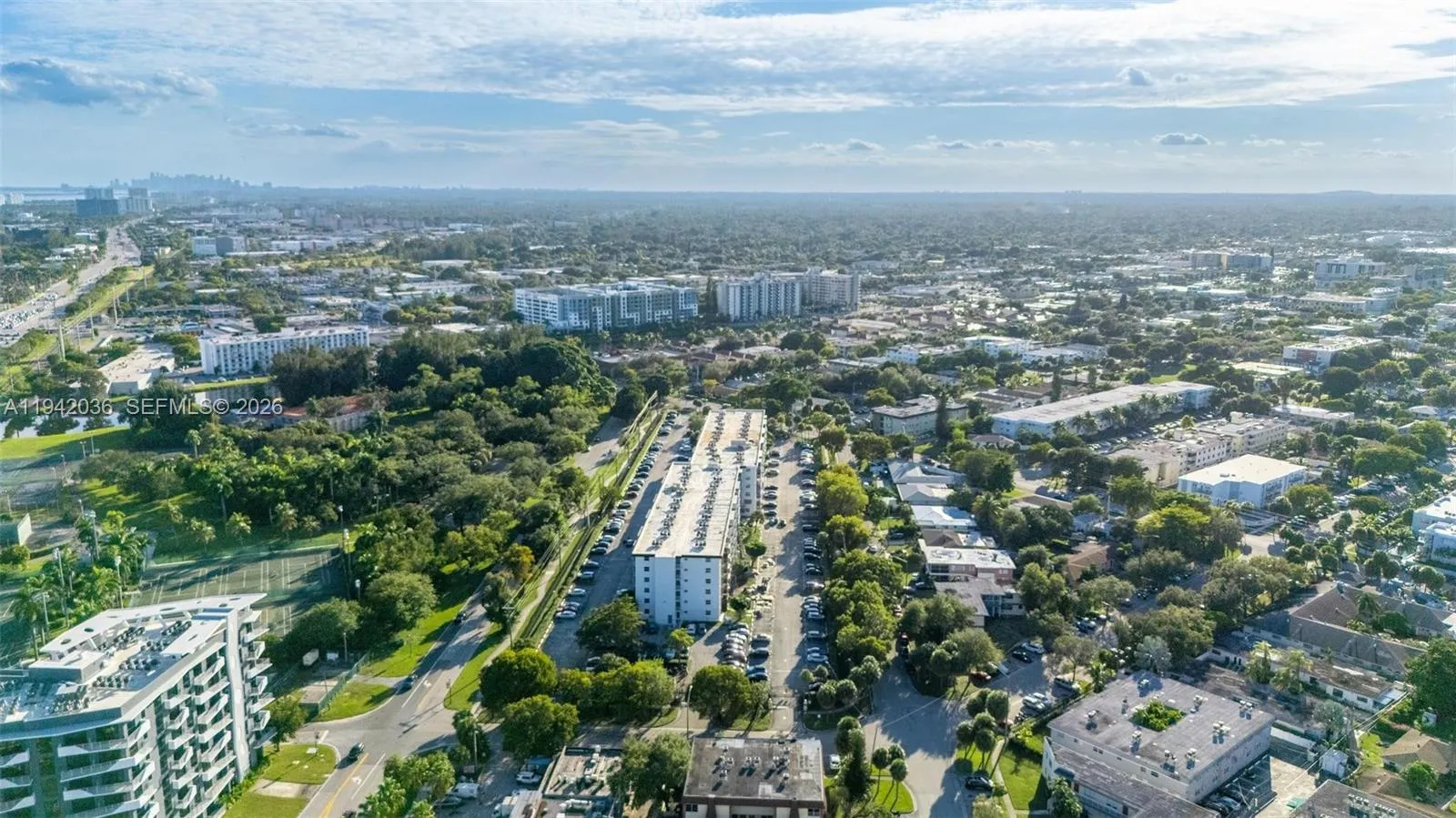 16950 W Dixie Hwy 330, North Miami Beach, Florida, North Miami Beach, Florida 33160, 1 Bedroom Bedrooms, ,1 BathroomBathrooms,Residential Lease,For Rent,16950 W Dixie Hwy 330, North Miami Beach, Florida ,A11942036