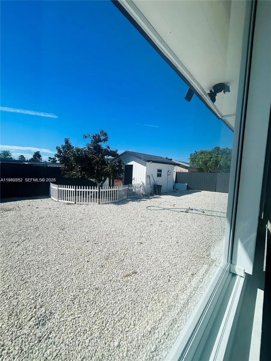 30214 Sw 158th Ct, Homestead, Florida 33033, Homestead, Florida 33033, 4 Bedrooms Bedrooms, ,2 BathroomsBathrooms,Residential,For Sale,30214 Sw 158th Ct, Homestead, Florida 33033,A11942252