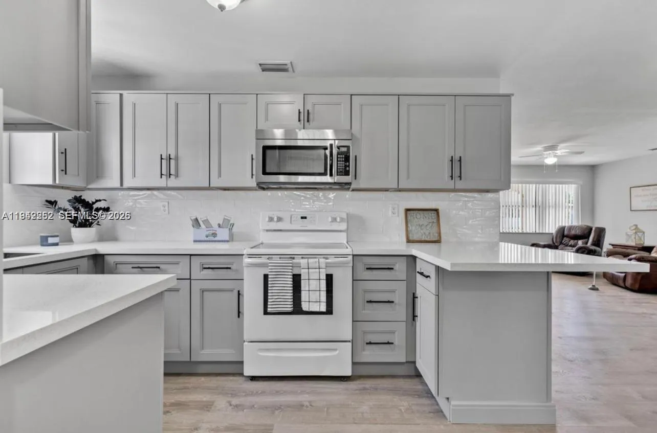 30214 Sw 158th Ct, Homestead, Florida 33033, Homestead, Florida 33033, 4 Bedrooms Bedrooms, ,2 BathroomsBathrooms,Residential,For Sale,30214 Sw 158th Ct, Homestead, Florida 33033,A11942252