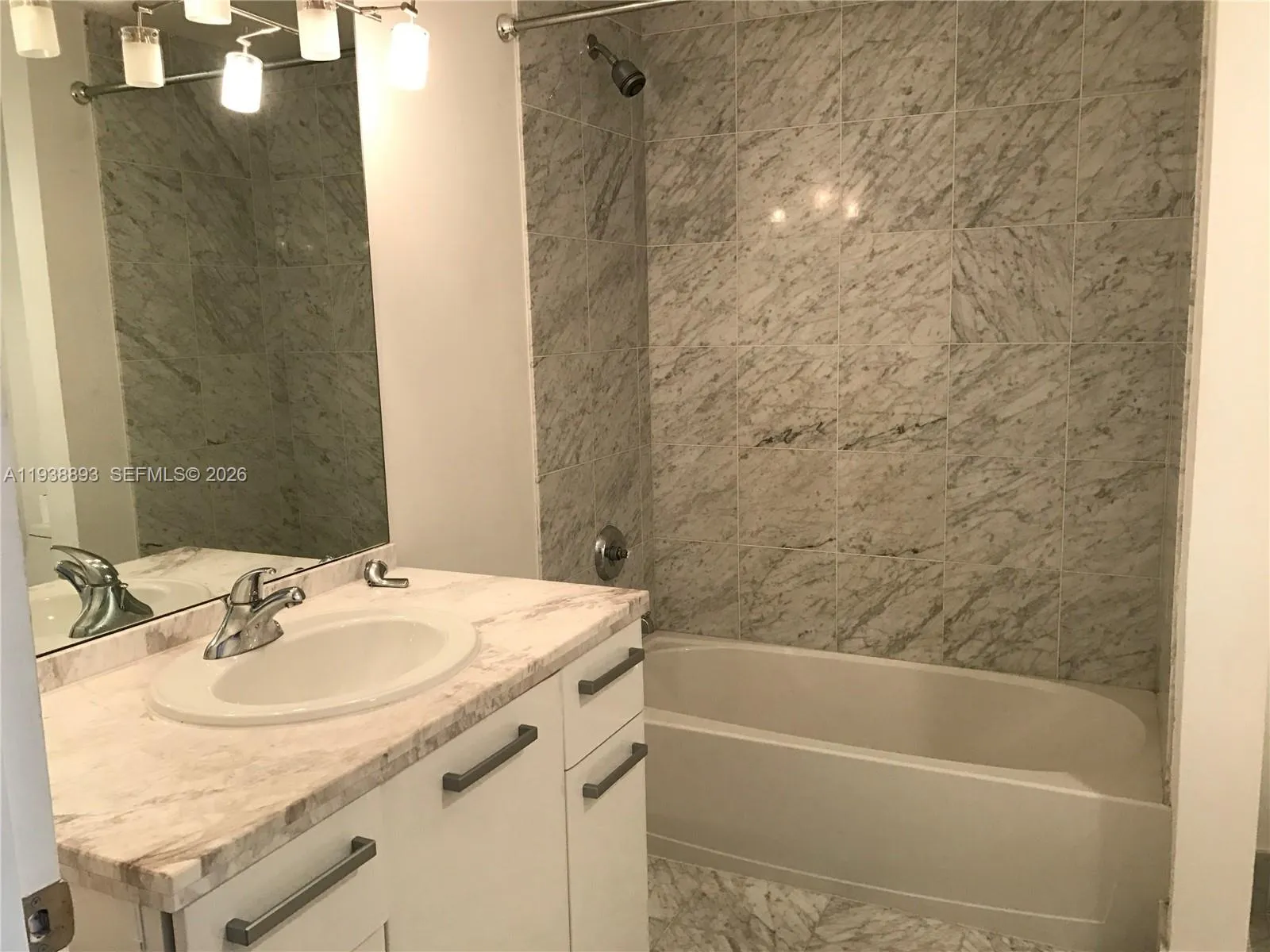 253 Ne 2nd St 333, Miami, Florida 33132, Miami, Florida 33132, ,1 BathroomBathrooms,Residential Lease,For Rent,253 Ne 2nd St 333, Miami, Florida 33132,A11938893