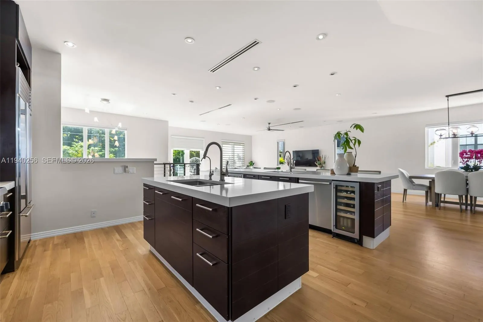 1317 Ne 2nd St, Fort Lauderdale, Florida 33301, Fort Lauderdale, Florida 33301, 3 Bedrooms Bedrooms, ,3 BathroomsBathrooms,Residential,For Sale,1317 Ne 2nd St, Fort Lauderdale, Florida 33301,A11940256