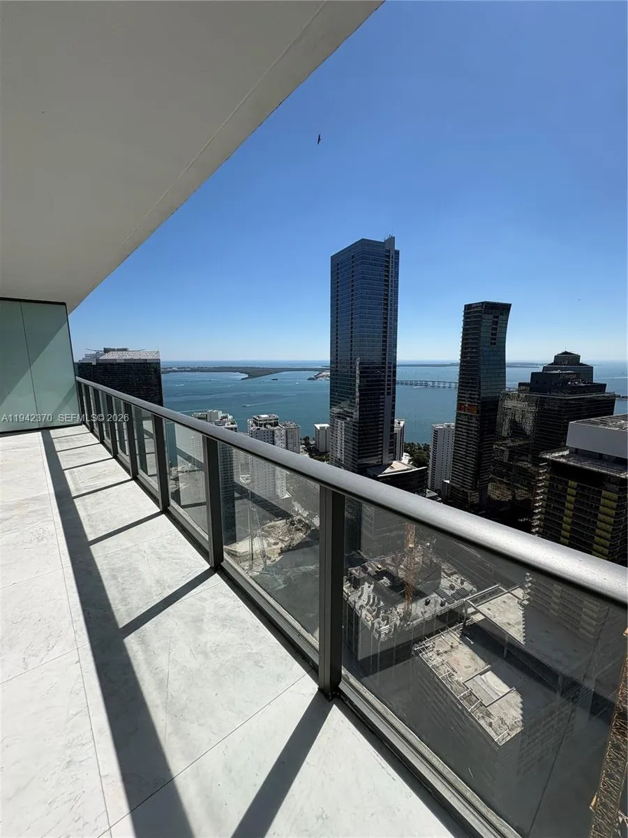 1300 S Miami Ave 4706, Miami, Florida 33130, Miami, Florida 33130, 3 Bedrooms Bedrooms, ,2 BathroomsBathrooms,Residential Lease,For Rent,1300 S Miami Ave 4706, Miami, Florida 33130,A11942370