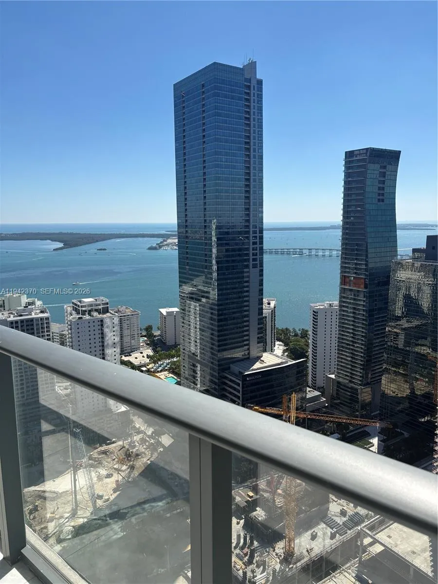 1300 S Miami Ave 4706, Miami, Florida 33130, Miami, Florida 33130, 3 Bedrooms Bedrooms, ,2 BathroomsBathrooms,Residential Lease,For Rent,1300 S Miami Ave 4706, Miami, Florida 33130,A11942370