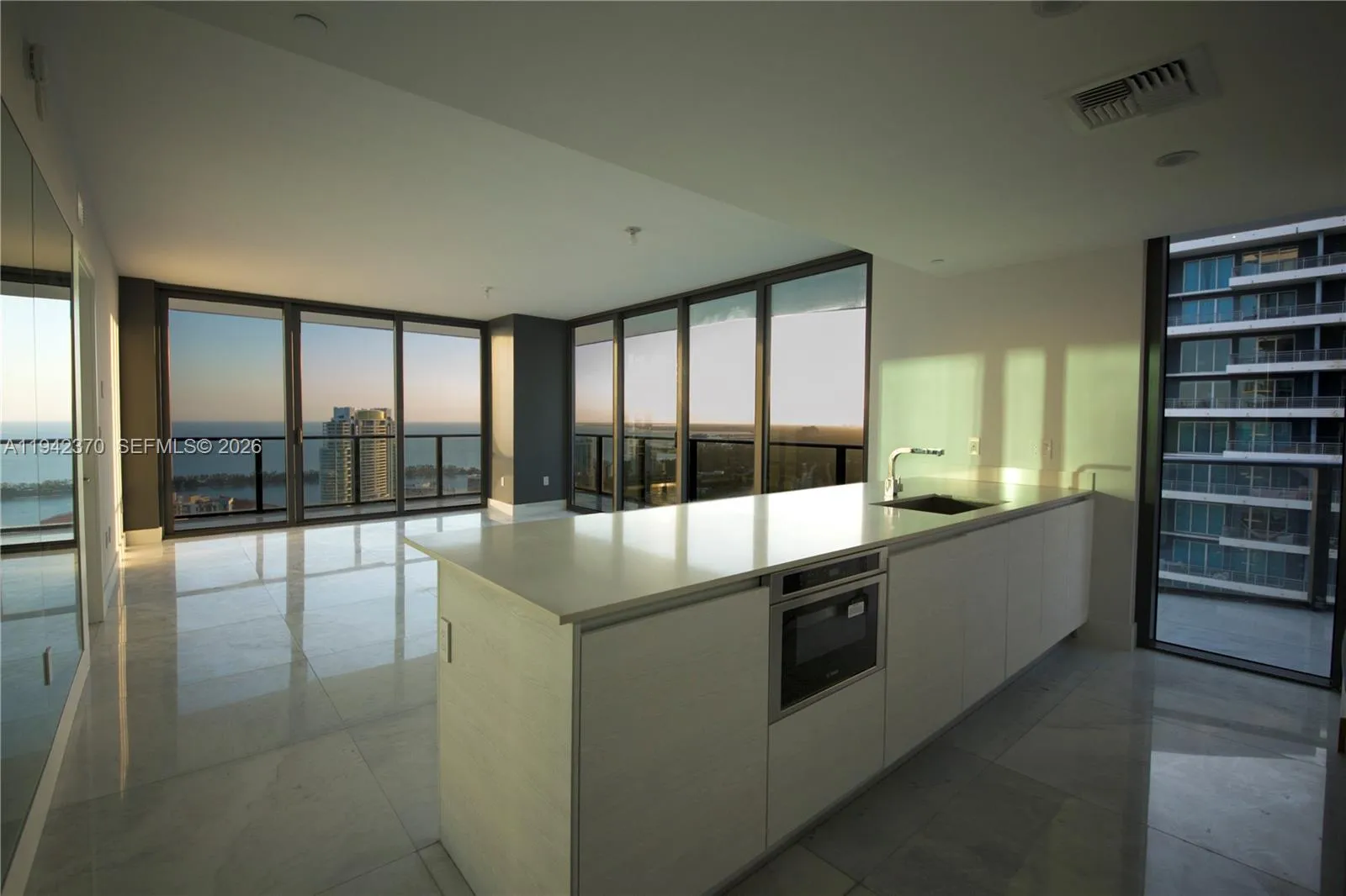 1300 S Miami Ave 4706, Miami, Florida 33130, Miami, Florida 33130, 3 Bedrooms Bedrooms, ,2 BathroomsBathrooms,Residential Lease,For Rent,1300 S Miami Ave 4706, Miami, Florida 33130,A11942370