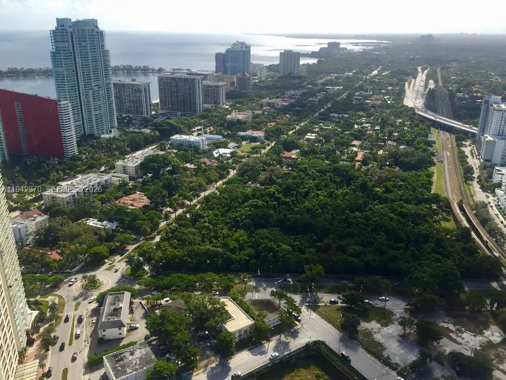 1300 S Miami Ave 4706, Miami, Florida 33130, Miami, Florida 33130, 3 Bedrooms Bedrooms, ,2 BathroomsBathrooms,Residential Lease,For Rent,1300 S Miami Ave 4706, Miami, Florida 33130,A11942370