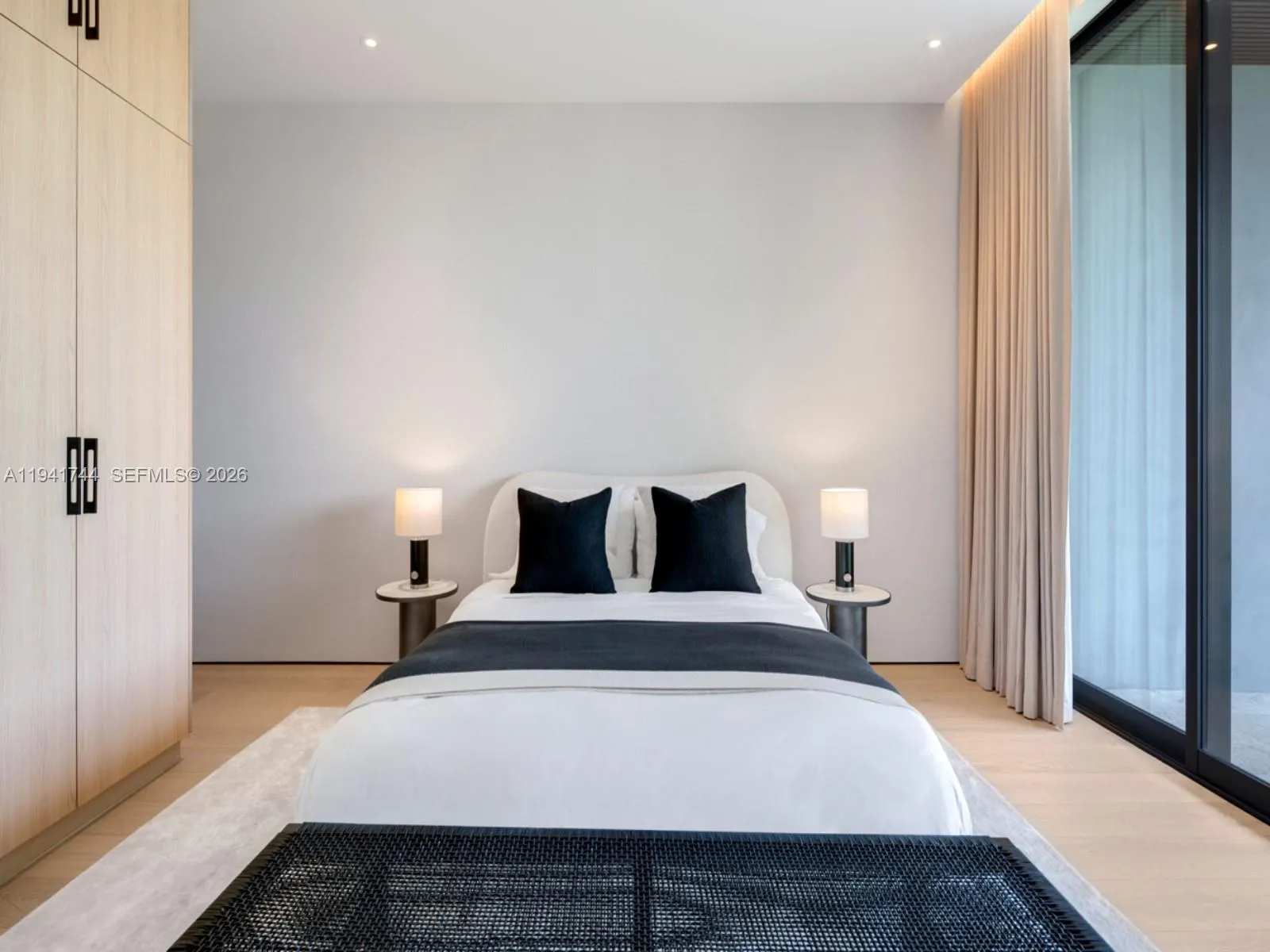 28 W Dilido Dr, Miami Beach, Florida 33139, Miami Beach, Florida 33139, 5 Bedrooms Bedrooms, ,5 BathroomsBathrooms,Residential Lease,For Rent,28 W Dilido Dr, Miami Beach, Florida 33139,A11941744