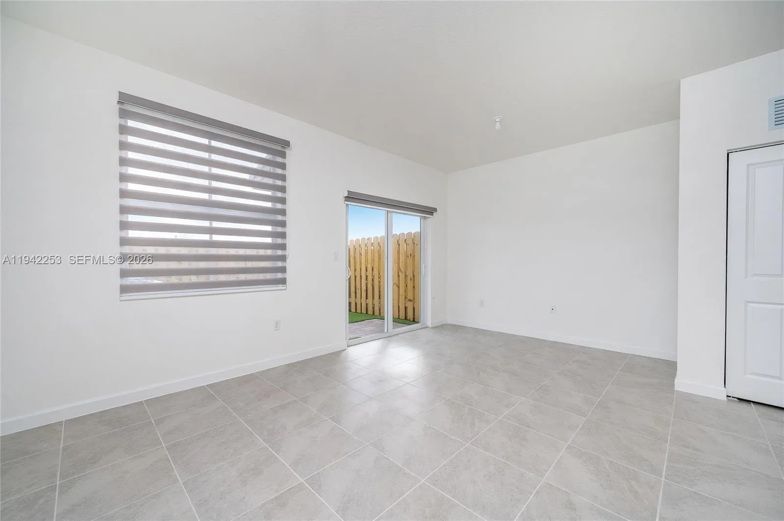 2747 Se 26th Rd 2747, Homestead, Florida 33035, Homestead, Florida 33035, 3 Bedrooms Bedrooms, ,2 BathroomsBathrooms,Residential Lease,For Rent,2747 Se 26th Rd 2747, Homestead, Florida 33035,A11942253