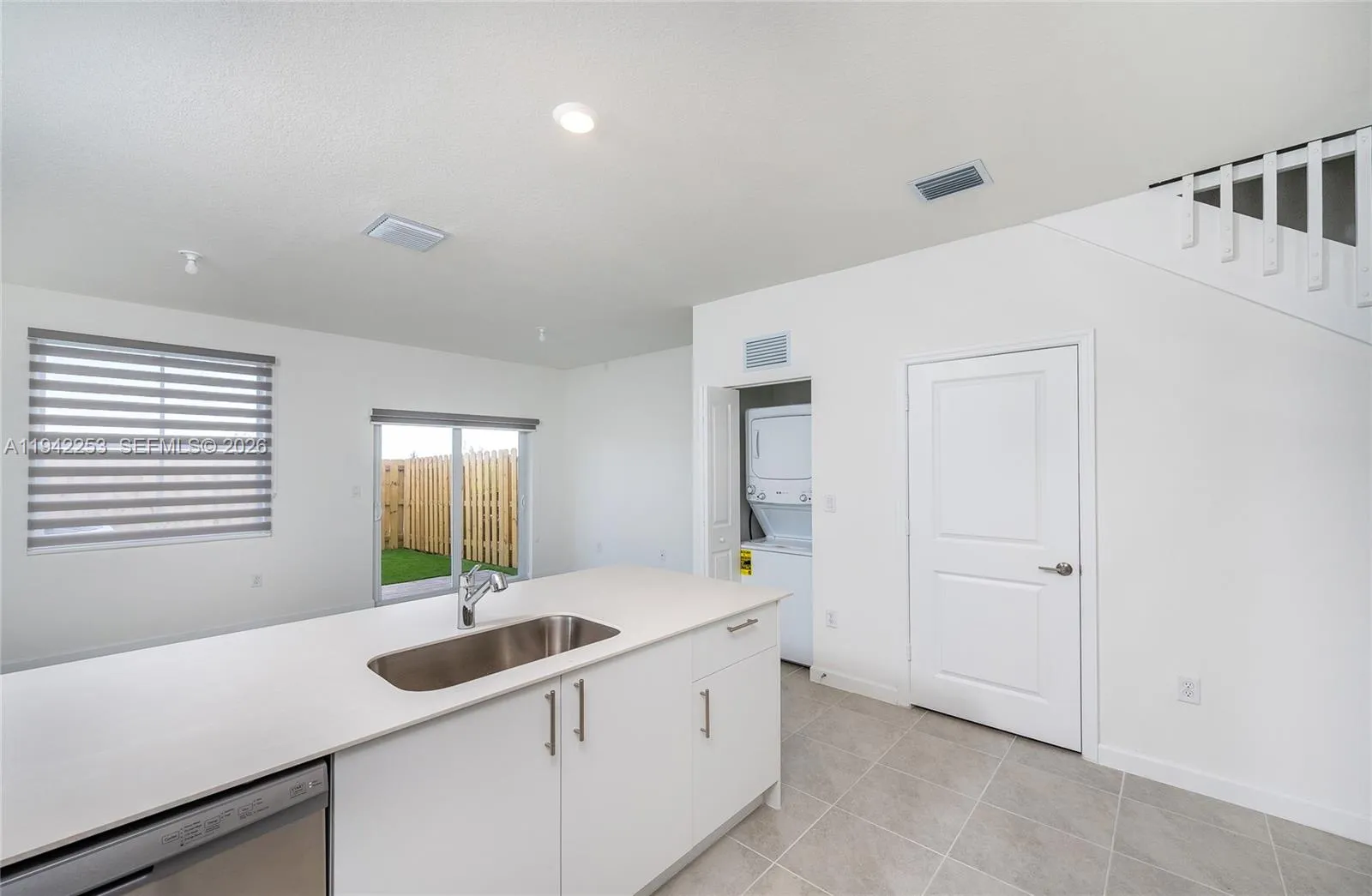 2747 Se 26th Rd 2747, Homestead, Florida 33035, Homestead, Florida 33035, 3 Bedrooms Bedrooms, ,2 BathroomsBathrooms,Residential Lease,For Rent,2747 Se 26th Rd 2747, Homestead, Florida 33035,A11942253