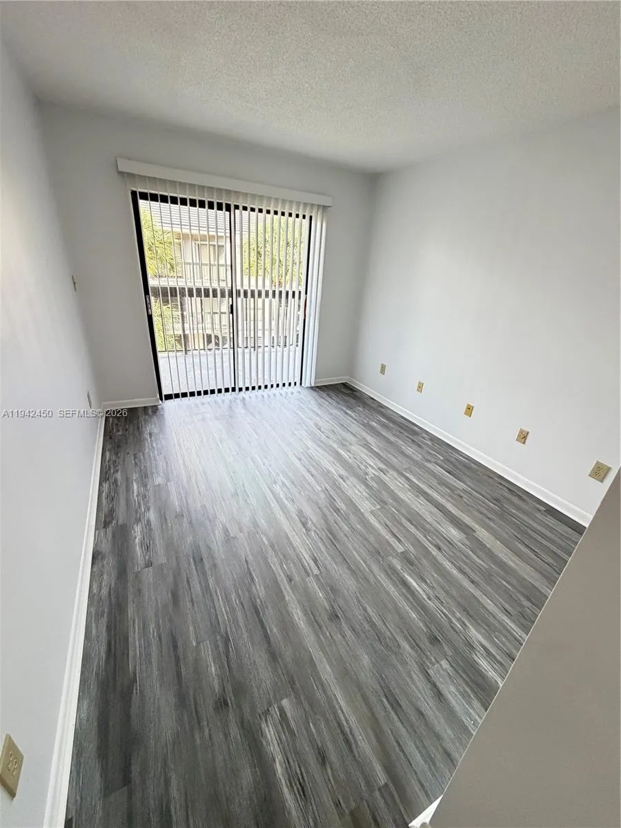 8810 Sw 132nd Pl 403dn, Miami, Florida 33186, Miami, Florida 33186, 2 Bedrooms Bedrooms, ,2 BathroomsBathrooms,Residential Lease,For Rent,8810 Sw 132nd Pl 403dn, Miami, Florida 33186,A11942450