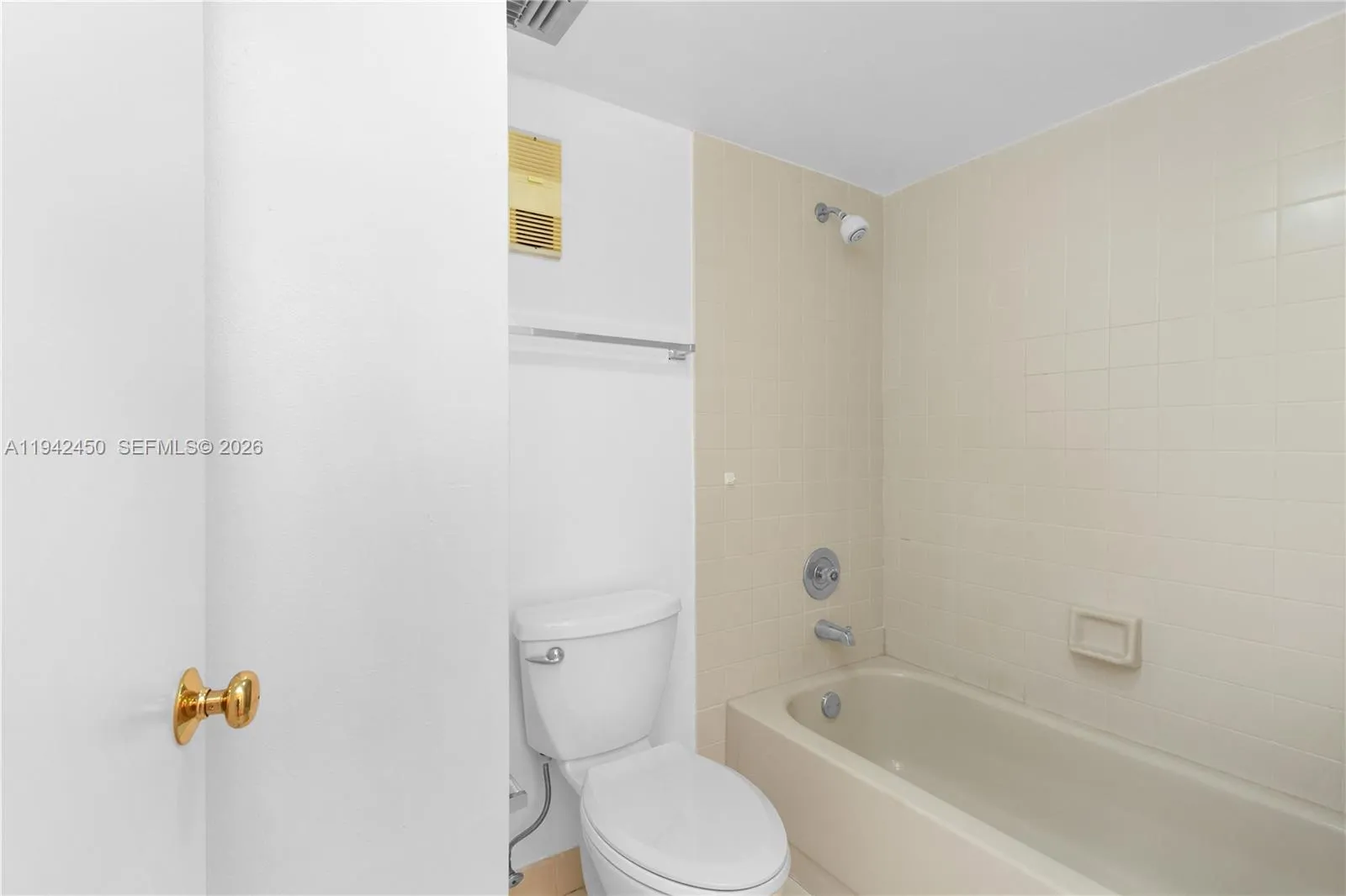 8810 Sw 132nd Pl 403dn, Miami, Florida 33186, Miami, Florida 33186, 2 Bedrooms Bedrooms, ,2 BathroomsBathrooms,Residential Lease,For Rent,8810 Sw 132nd Pl 403dn, Miami, Florida 33186,A11942450