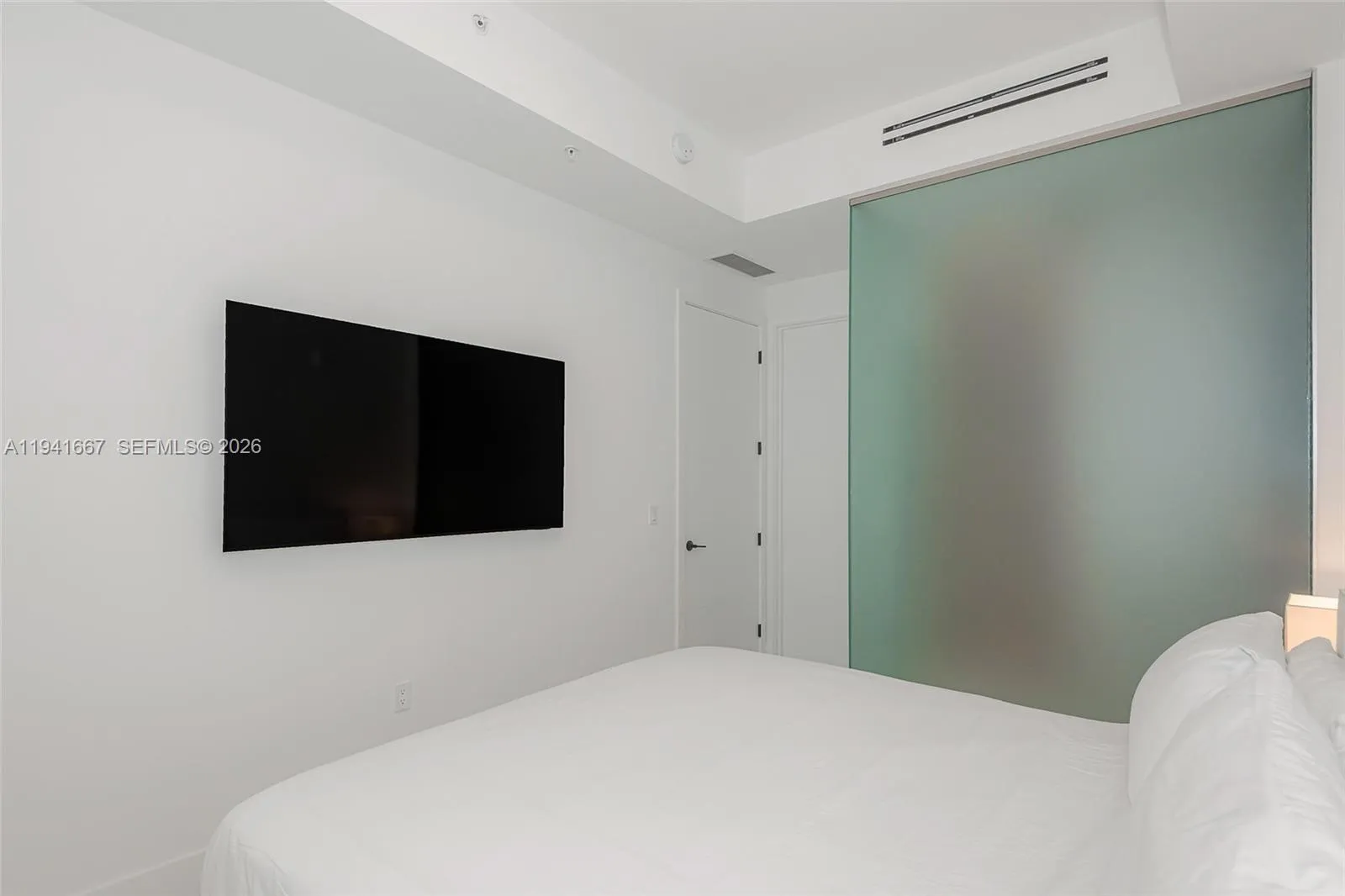 1030 15th St 214, Miami Beach, Florida 33139, Miami Beach, Florida 33139, 2 Bedrooms Bedrooms, ,2 BathroomsBathrooms,Residential,For Sale,1030 15th St 214, Miami Beach, Florida 33139,A11941667