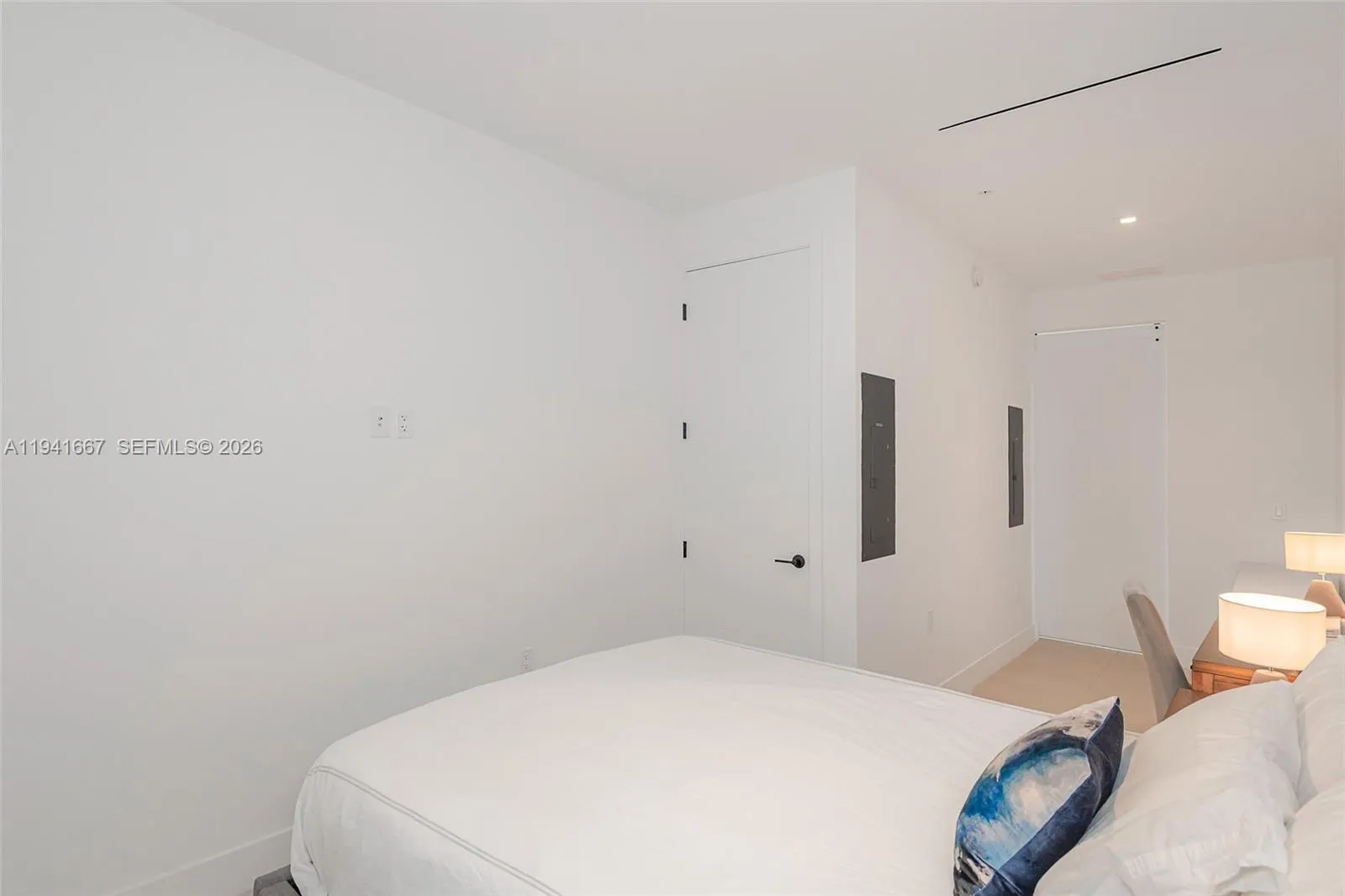 1030 15th St 214, Miami Beach, Florida 33139, Miami Beach, Florida 33139, 2 Bedrooms Bedrooms, ,2 BathroomsBathrooms,Residential,For Sale,1030 15th St 214, Miami Beach, Florida 33139,A11941667