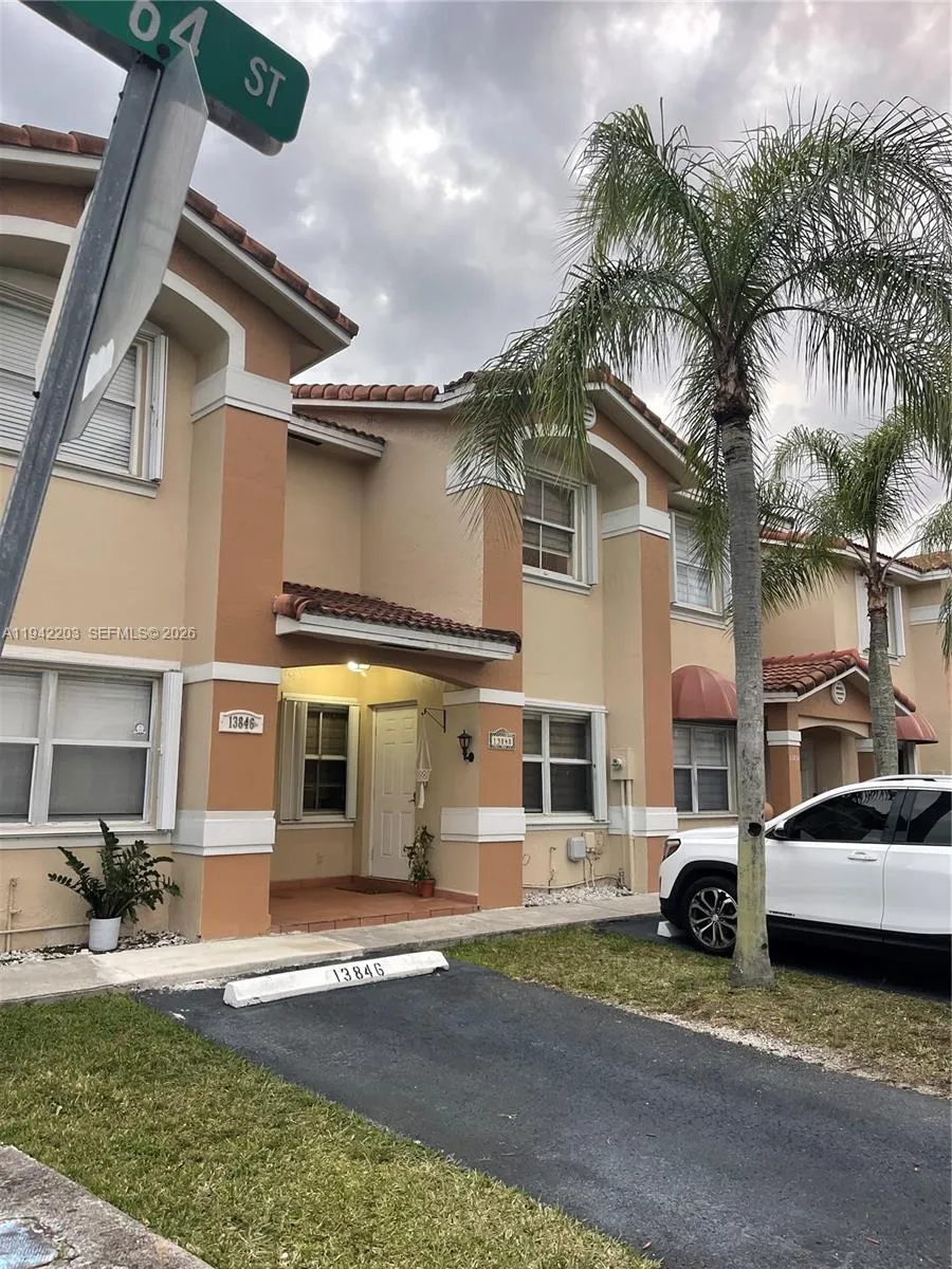 13848 Sw 64th St, Miami, Florida 33183, Miami, Florida 33183, 2 Bedrooms Bedrooms, ,2 BathroomsBathrooms,Residential Lease,For Rent,13848 Sw 64th St, Miami, Florida 33183,A11942203