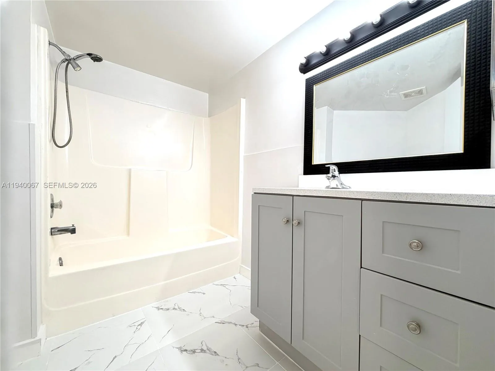 10249 Nw 9th St Cir 107-8, Miami, Florida 33172, Miami, Florida 33172, 2 Bedrooms Bedrooms, ,2 BathroomsBathrooms,Residential,For Sale,10249 Nw 9th St Cir 107-8, Miami, Florida 33172,A11940067