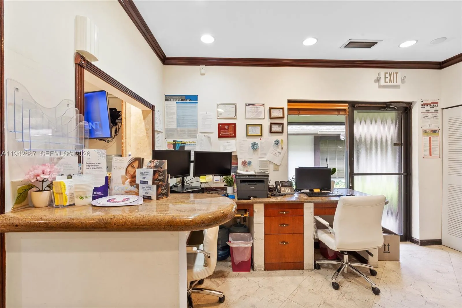 8525 Sw 92nd St 16, Miami, Florida 33156, Miami, Florida 33156, ,Commercial Lease,For Rent,8525 Sw 92nd St 16, Miami, Florida 33156,A11942687