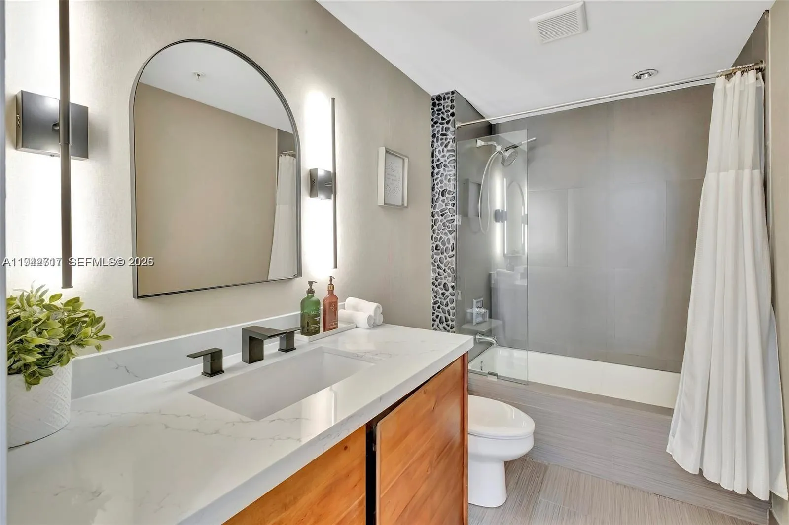 720 Ne 62nd St 307, Miami, Florida 33138, Miami, Florida 33138, 2 Bedrooms Bedrooms, ,2 BathroomsBathrooms,Residential,For Sale,720 Ne 62nd St 307, Miami, Florida 33138,A11942717
