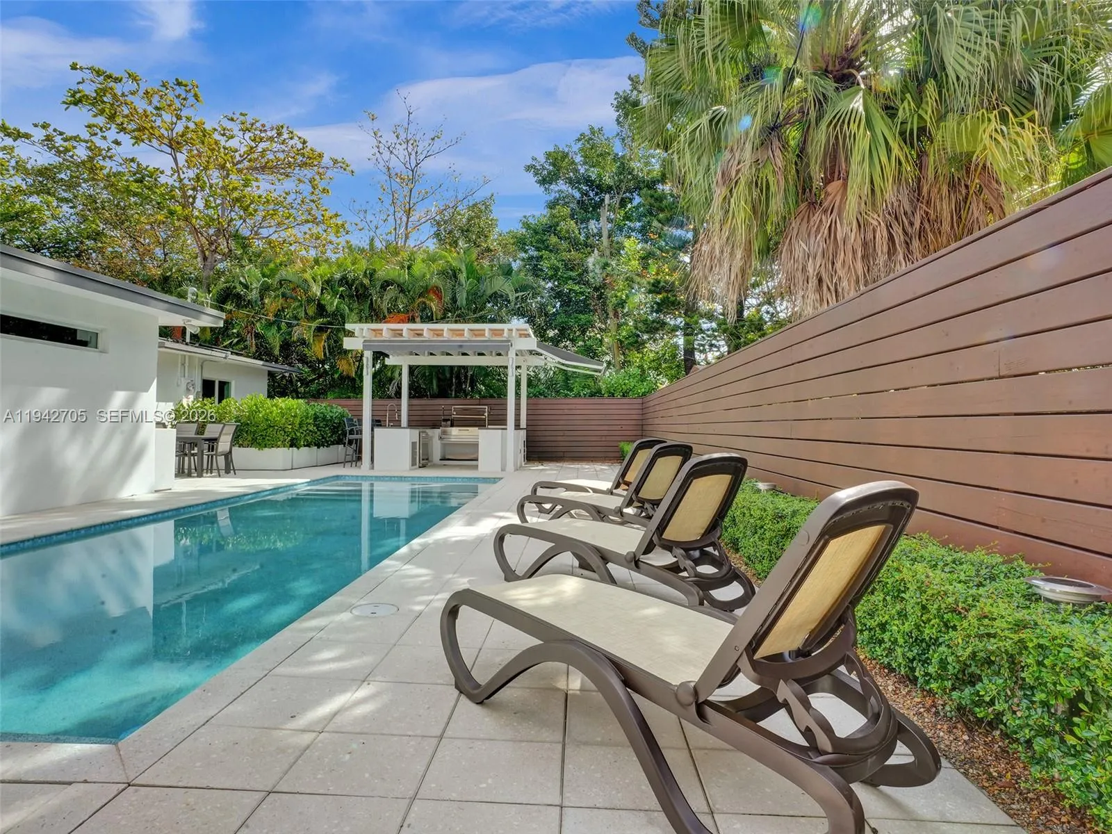 1440 Sw 20th St, Fort Lauderdale, Florida 33315, Fort Lauderdale, Florida 33315, 3 Bedrooms Bedrooms, ,2 BathroomsBathrooms,Residential,For Sale,1440 Sw 20th St, Fort Lauderdale, Florida 33315,A11942705