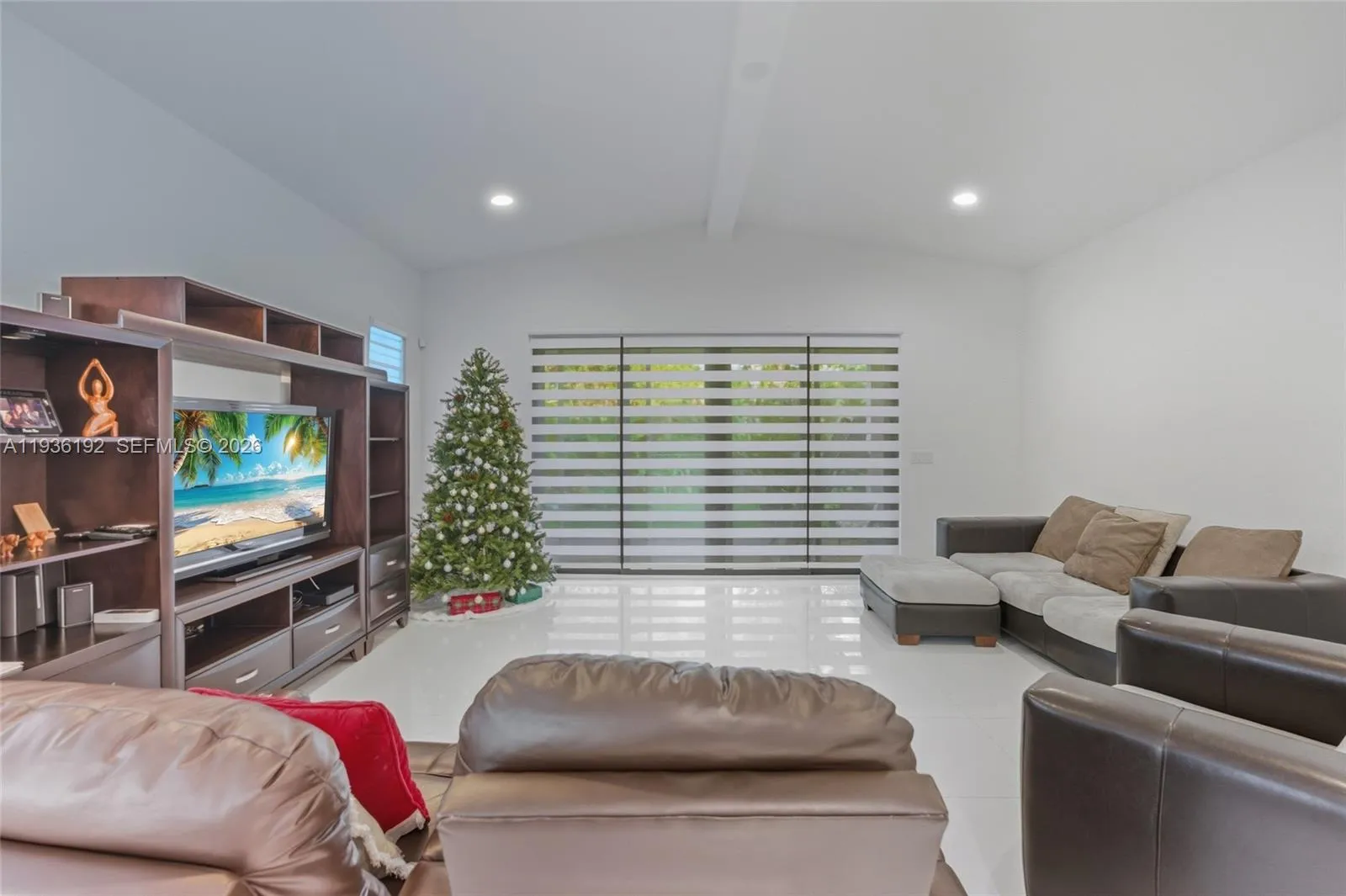 9220 E Meridian Dr, Parkland, Florida 33076, Parkland, Florida 33076, 4 Bedrooms Bedrooms, ,4 BathroomsBathrooms,Residential Lease,For Rent,9220 E Meridian Dr, Parkland, Florida 33076,A11936192