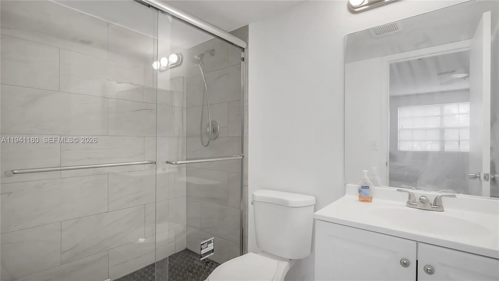 9487 Nw 42nd St 9487, Sunrise, Florida 33351, Sunrise, Florida 33351, 3 Bedrooms Bedrooms, ,2 BathroomsBathrooms,Residential Lease,For Rent,9487 Nw 42nd St 9487, Sunrise, Florida 33351,A11941180