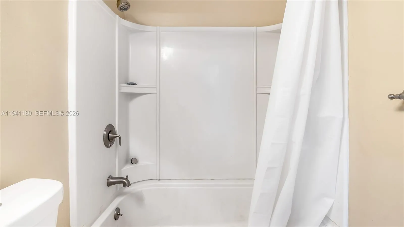 9487 Nw 42nd St 9487, Sunrise, Florida 33351, Sunrise, Florida 33351, 3 Bedrooms Bedrooms, ,2 BathroomsBathrooms,Residential Lease,For Rent,9487 Nw 42nd St 9487, Sunrise, Florida 33351,A11941180
