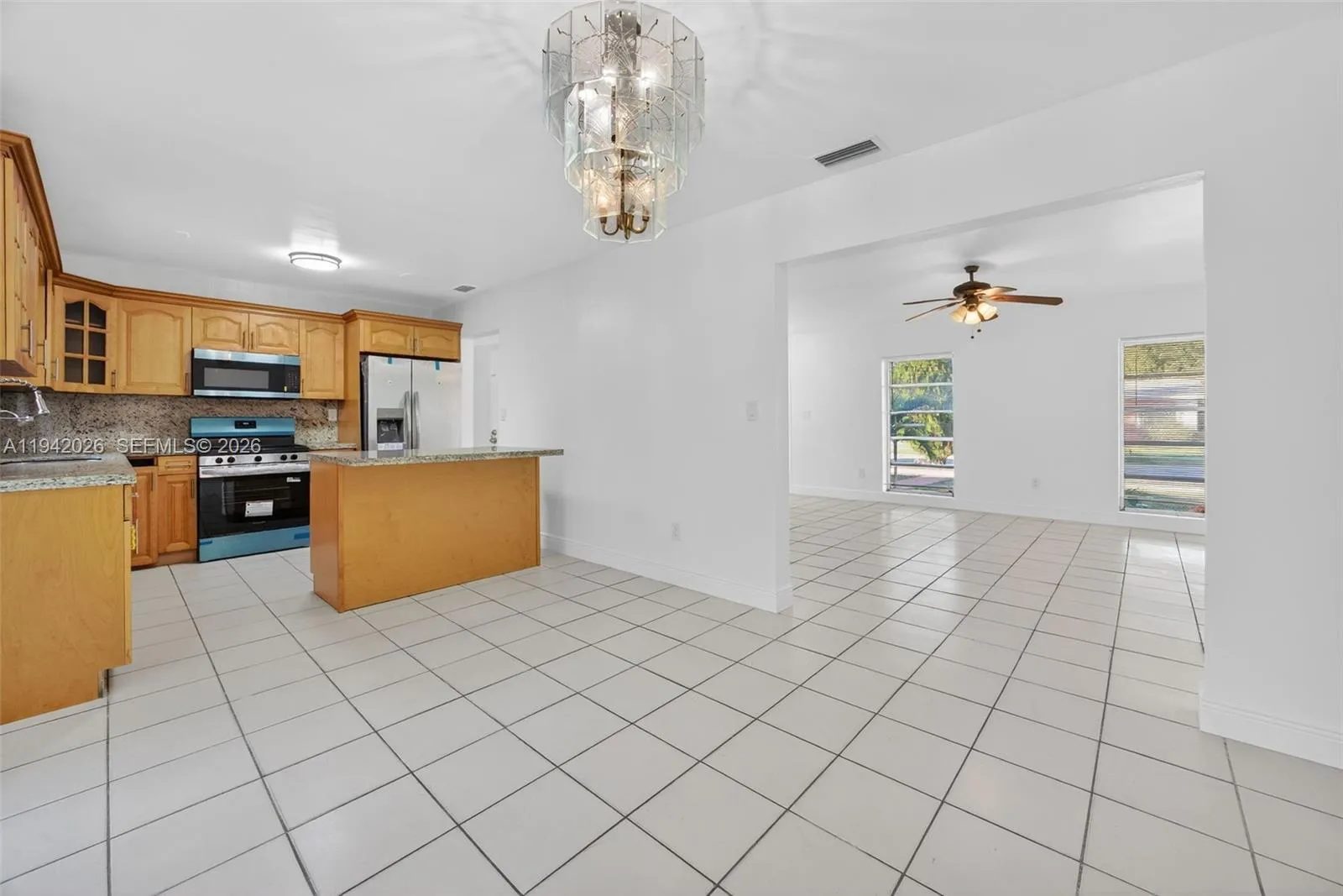 11000 Sw 156th St, Miami, Florida 33157, Miami, Florida 33157, 4 Bedrooms Bedrooms, ,3 BathroomsBathrooms,Residential,For Sale,11000 Sw 156th St, Miami, Florida 33157,A11942026
