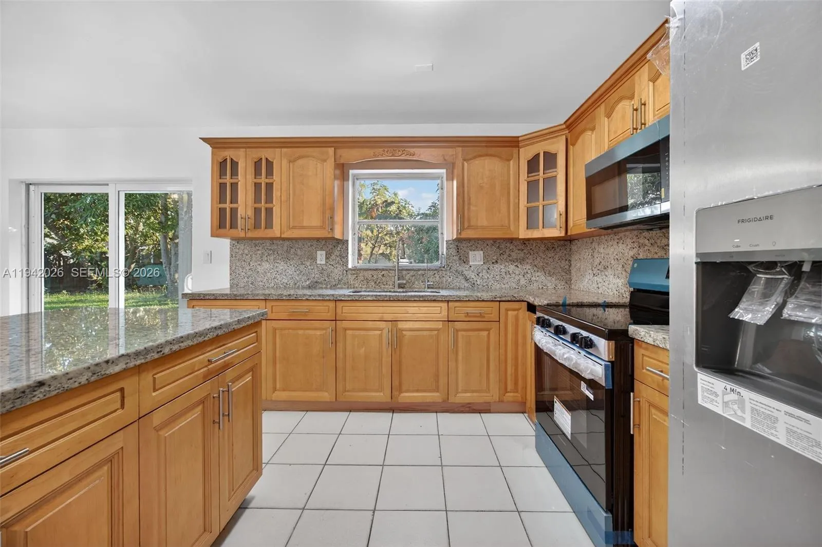 11000 Sw 156th St, Miami, Florida 33157, Miami, Florida 33157, 4 Bedrooms Bedrooms, ,3 BathroomsBathrooms,Residential,For Sale,11000 Sw 156th St, Miami, Florida 33157,A11942026