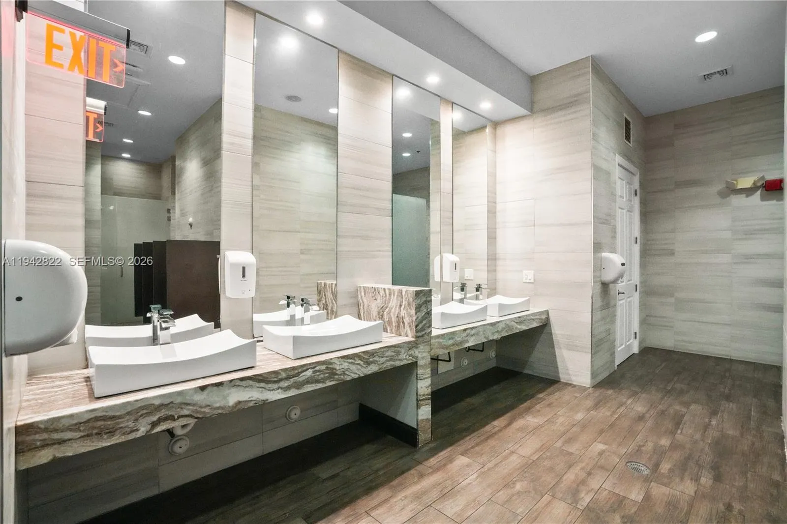 7976 Sw 195th St, Cutler Bay, Florida 33157, Cutler Bay, Florida 33157, 5 Bedrooms Bedrooms, ,4 BathroomsBathrooms,Residential,For Sale,7976 Sw 195th St, Cutler Bay, Florida 33157,A11942822