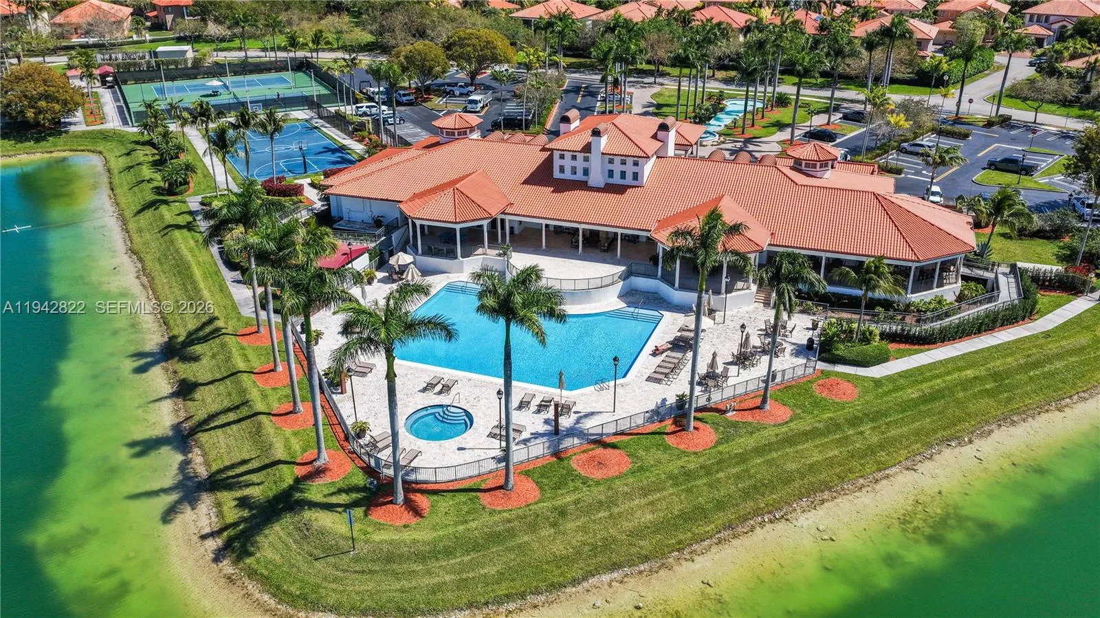 7976 Sw 195th St, Cutler Bay, Florida 33157, Cutler Bay, Florida 33157, 5 Bedrooms Bedrooms, ,4 BathroomsBathrooms,Residential,For Sale,7976 Sw 195th St, Cutler Bay, Florida 33157,A11942822