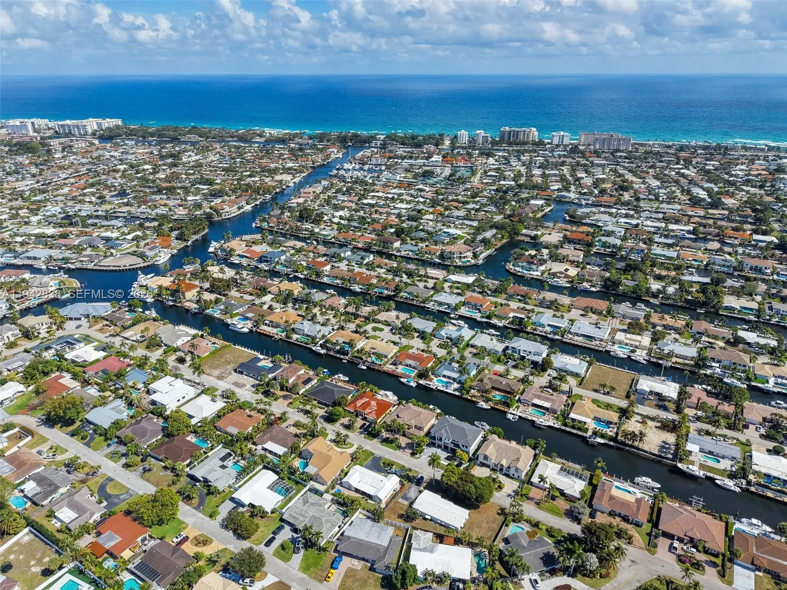 4130 Ne 23rd Ave, Lighthouse Point, Florida 33064, Lighthouse Point, Florida 33064, 4 Bedrooms Bedrooms, ,5 BathroomsBathrooms,Residential,For Sale,4130 Ne 23rd Ave, Lighthouse Point, Florida 33064,A11942838