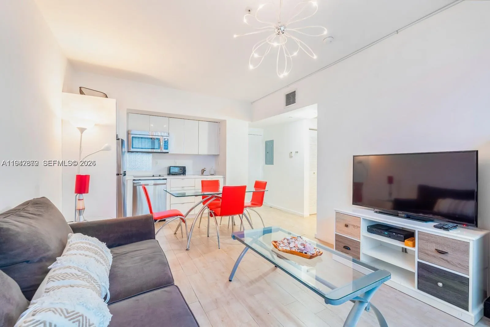 1611 Meridian Ave 203, Miami Beach, Florida 33139, Miami Beach, Florida 33139, 1 Bedroom Bedrooms, ,1 BathroomBathrooms,Residential Lease,For Rent,1611 Meridian Ave 203, Miami Beach, Florida 33139,A11942879