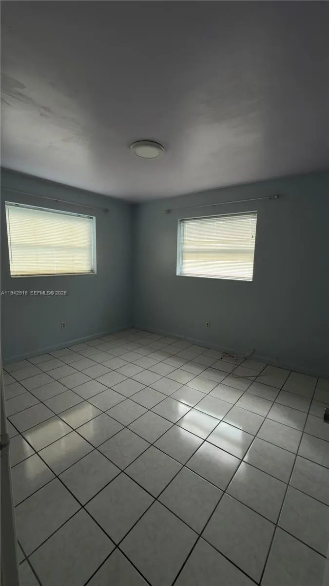 3731 Ne 12th Ter, Pompano Beach, Florida 33064, Pompano Beach, Florida 33064, 2 Bedrooms Bedrooms, ,1 BathroomBathrooms,Residential Lease,For Rent,3731 Ne 12th Ter, Pompano Beach, Florida 33064,A11942916