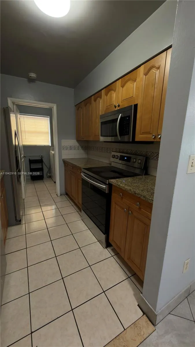 3731 Ne 12th Ter, Pompano Beach, Florida 33064, Pompano Beach, Florida 33064, 2 Bedrooms Bedrooms, ,1 BathroomBathrooms,Residential Lease,For Rent,3731 Ne 12th Ter, Pompano Beach, Florida 33064,A11942916