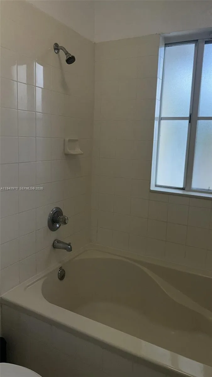 10740 Nw 83 St 6-11, Doral, Florida 33178, Doral, Florida 33178, 3 Bedrooms Bedrooms, ,3 BathroomsBathrooms,Residential Lease,For Rent,10740 Nw 83 St 6-11, Doral, Florida 33178,A11942970