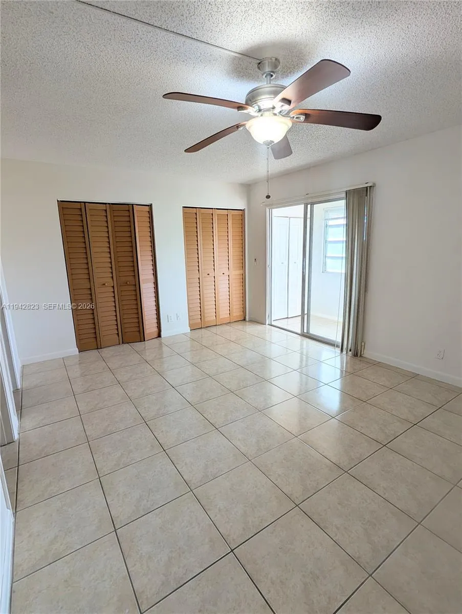 850 Sw 133rd Ter 104b, Pembroke Pines, Florida 330, Pembroke Pines, Florida 33027, 1 Bedroom Bedrooms, ,1 BathroomBathrooms,Residential Lease,For Rent,850 Sw 133rd Ter 104b, Pembroke Pines, Florida 330,A11942823