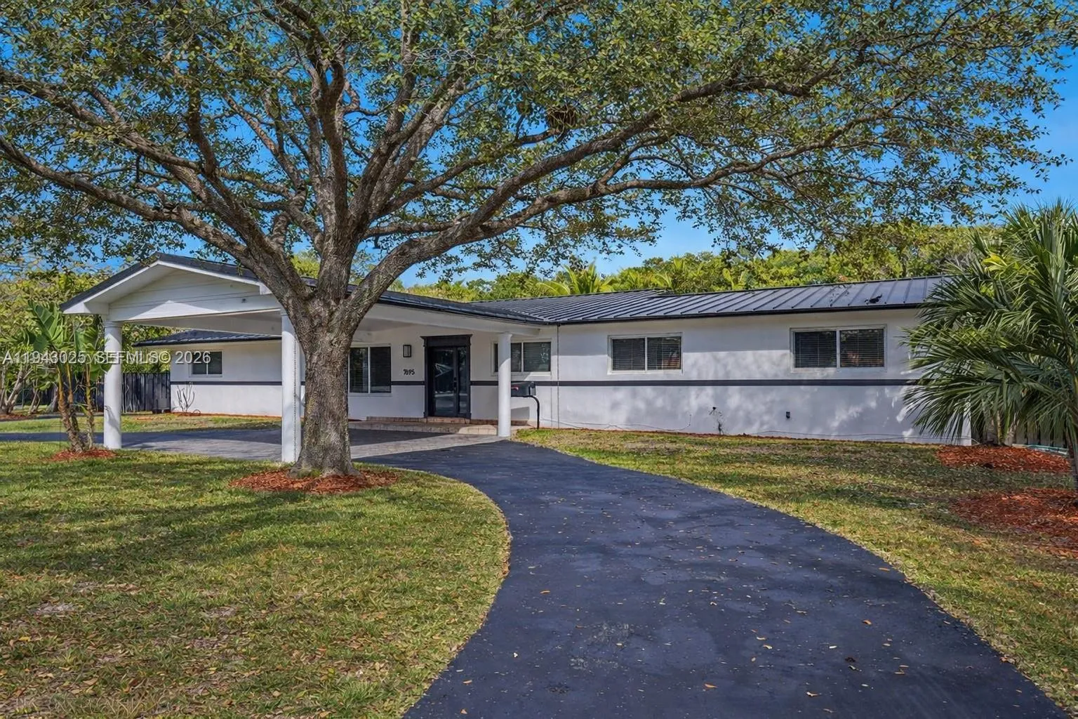 7695 Sw 142nd St, Palmetto Bay, Florida 33158, Palmetto Bay, Florida 33158, 5 Bedrooms Bedrooms, ,3 BathroomsBathrooms,Residential,For Sale,7695 Sw 142nd St, Palmetto Bay, Florida 33158,A11943025