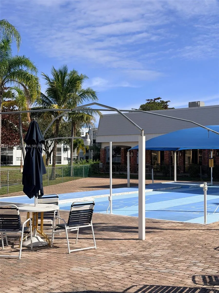 501 E Dania Beach Blvd 5-1b, Dania Beach, Florida, Dania Beach, Florida 33004, 1 Bedroom Bedrooms, ,1 BathroomBathrooms,Residential,For Sale,501 E Dania Beach Blvd 5-1b, Dania Beach, Florida ,A11942640