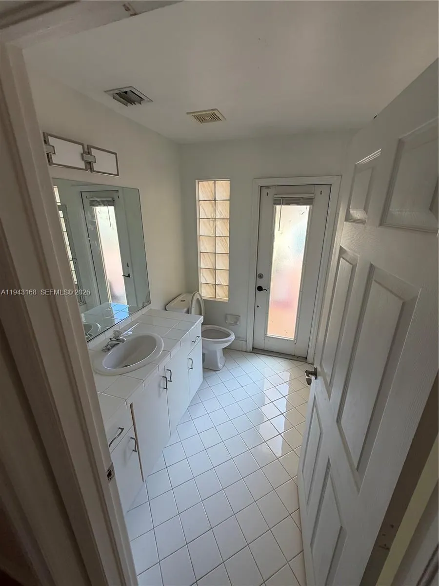 14640 Sw 132nd Ct, Miami, Florida 33186, Miami, Florida 33186, 4 Bedrooms Bedrooms, ,3 BathroomsBathrooms,Residential Lease,For Rent,14640 Sw 132nd Ct, Miami, Florida 33186,A11943168