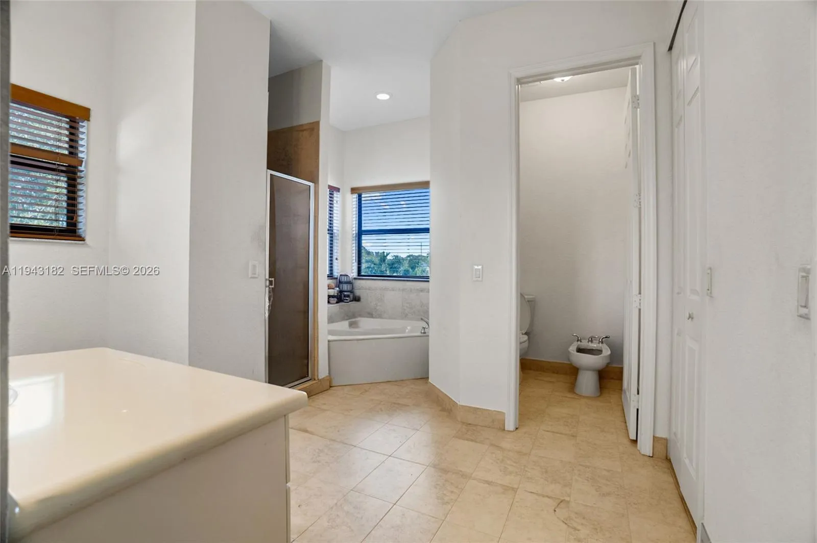 865 Ne 208th Ter, Miami, Florida 33179, Miami, Florida 33179, 4 Bedrooms Bedrooms, ,3 BathroomsBathrooms,Residential,For Sale,865 Ne 208th Ter, Miami, Florida 33179,A11943182
