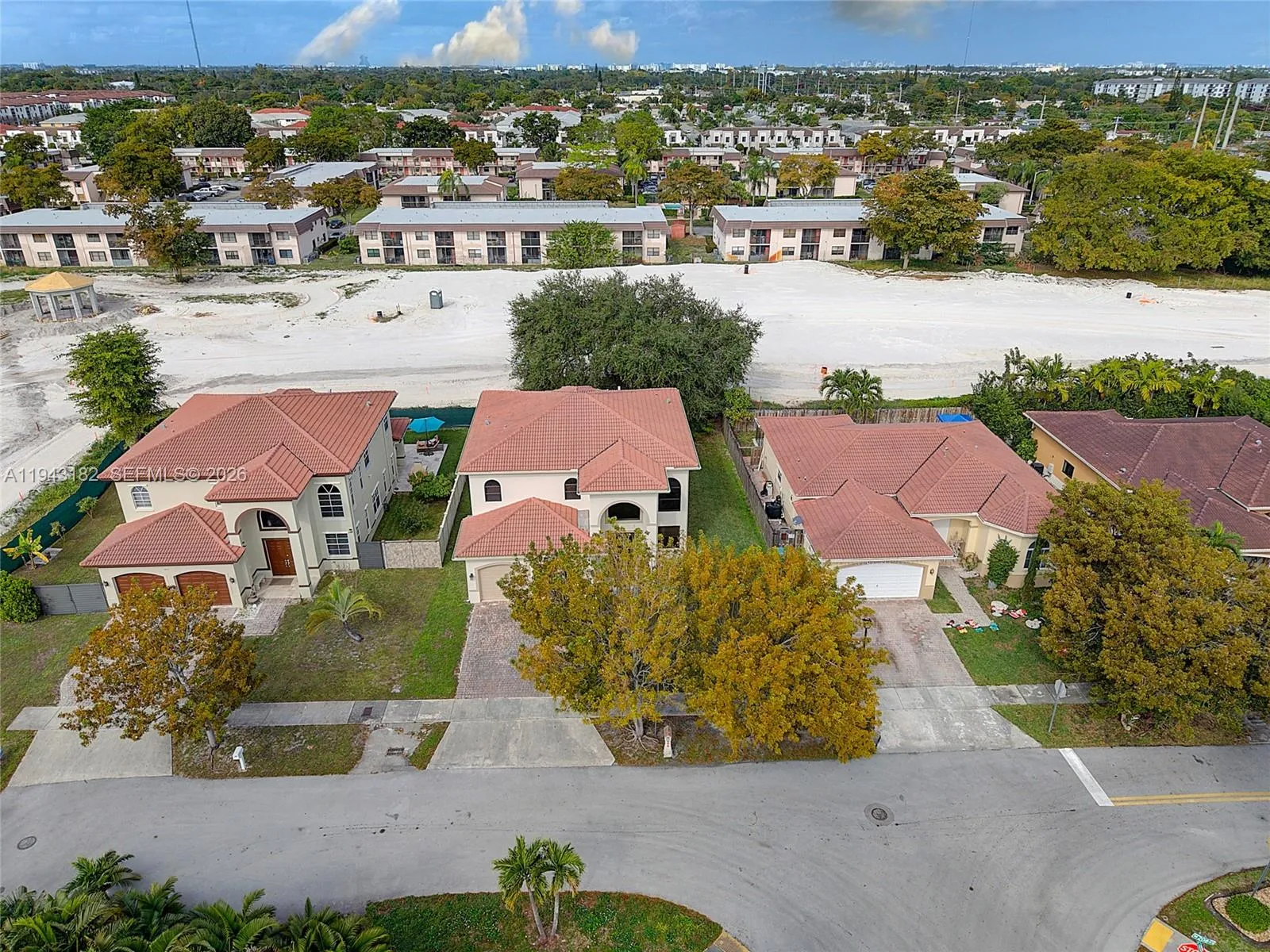 865 Ne 208th Ter, Miami, Florida 33179, Miami, Florida 33179, 4 Bedrooms Bedrooms, ,3 BathroomsBathrooms,Residential,For Sale,865 Ne 208th Ter, Miami, Florida 33179,A11943182