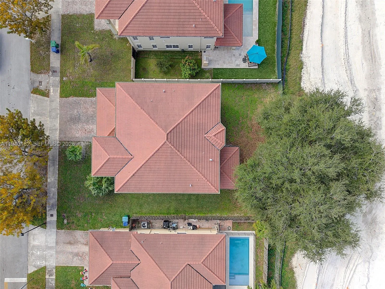 865 Ne 208th Ter, Miami, Florida 33179, Miami, Florida 33179, 4 Bedrooms Bedrooms, ,3 BathroomsBathrooms,Residential,For Sale,865 Ne 208th Ter, Miami, Florida 33179,A11943182
