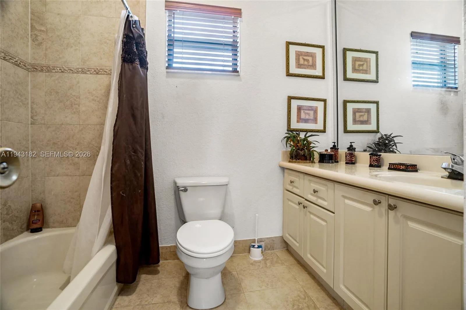 865 Ne 208th Ter, Miami, Florida 33179, Miami, Florida 33179, 4 Bedrooms Bedrooms, ,3 BathroomsBathrooms,Residential,For Sale,865 Ne 208th Ter, Miami, Florida 33179,A11943182