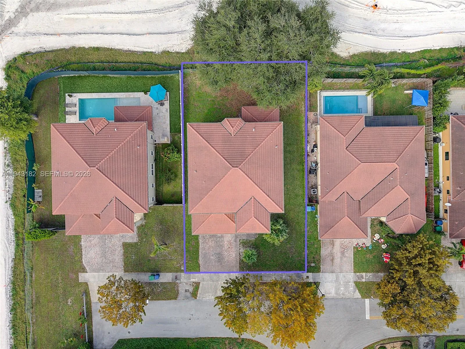 865 Ne 208th Ter, Miami, Florida 33179, Miami, Florida 33179, 4 Bedrooms Bedrooms, ,3 BathroomsBathrooms,Residential,For Sale,865 Ne 208th Ter, Miami, Florida 33179,A11943182